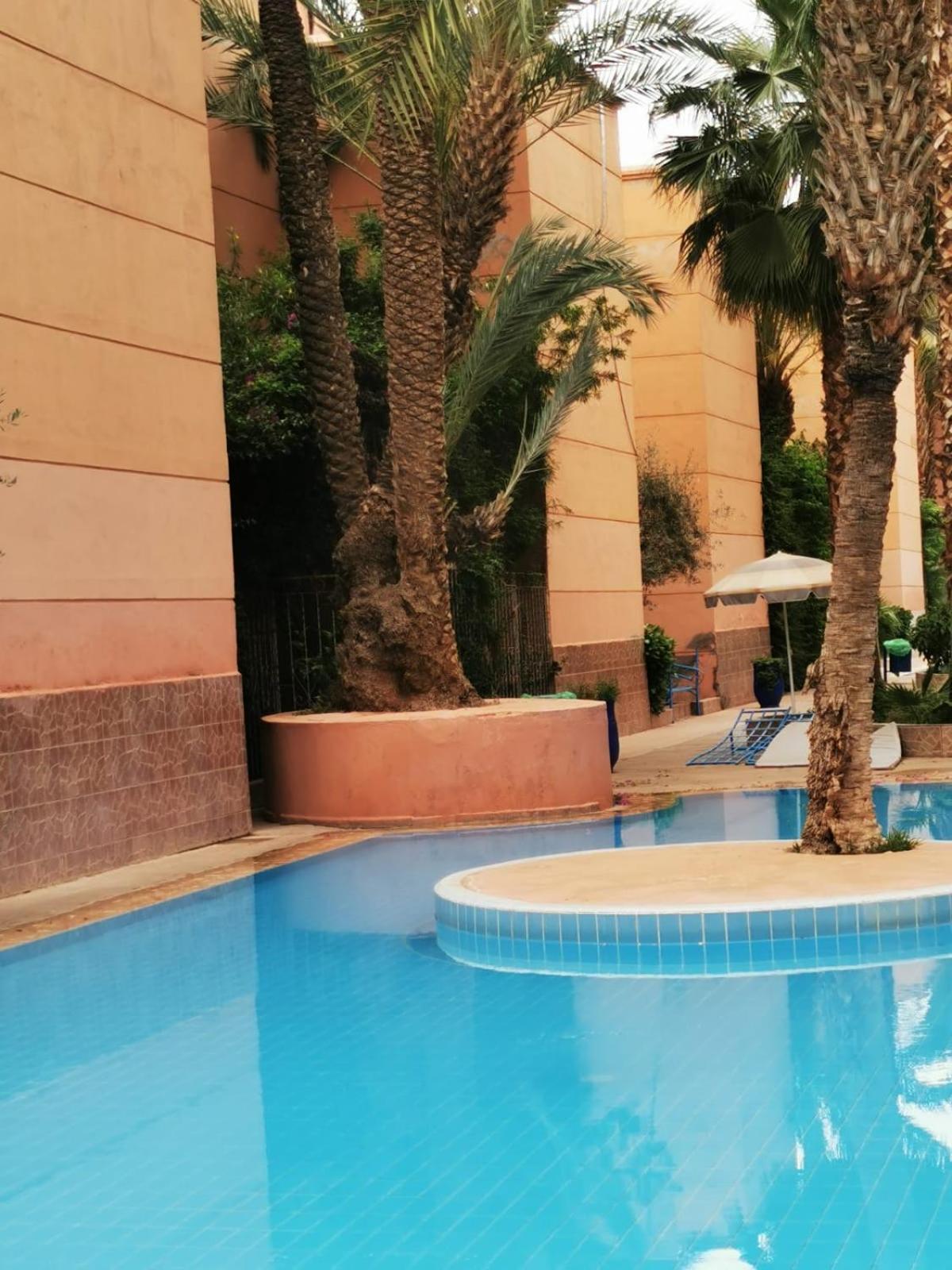 Riad Palmier Fleuri Marrakesh Exterior foto